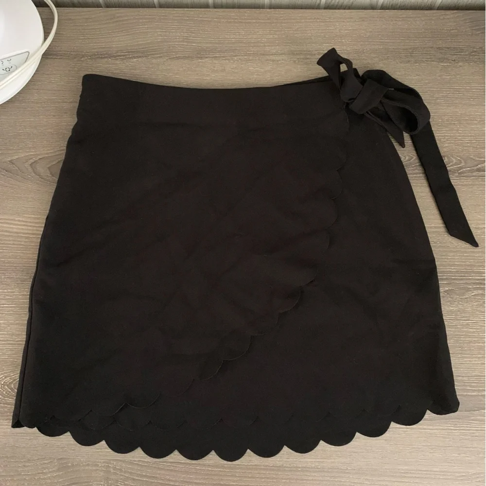 LIKELY Mila Scallop Hem Wrap Skirt Mini Black 2